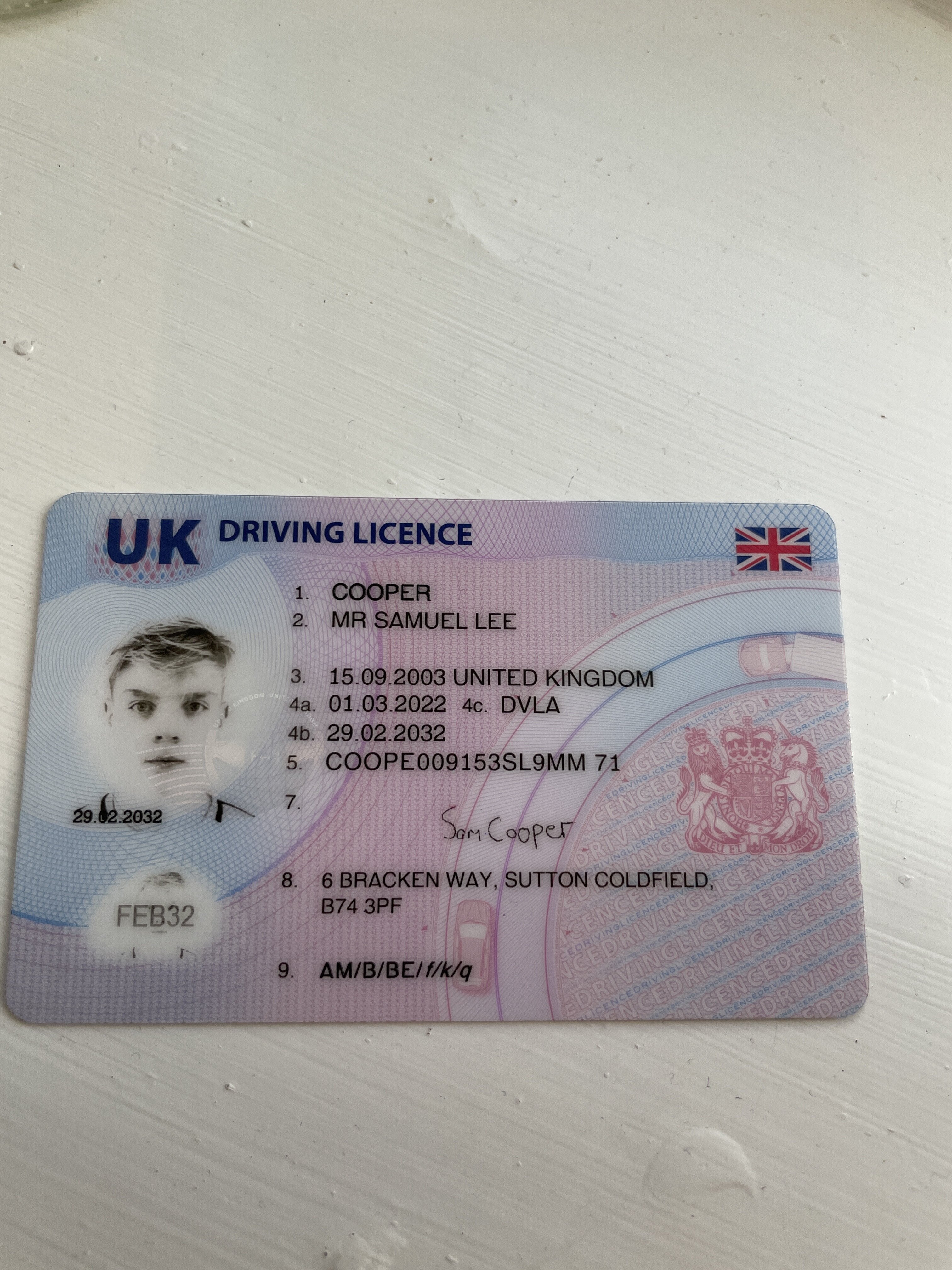 UnitedKingdom44 Sam 184421af fc36 43bc 9161 dc338873c9c5 front