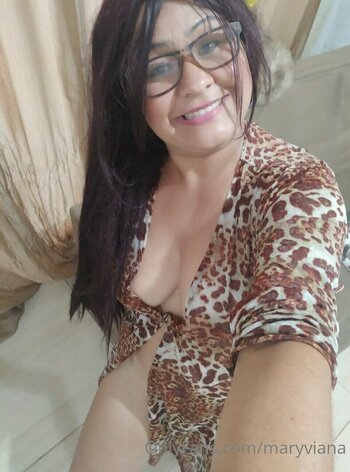 mary-viana_0003_350px.jpg