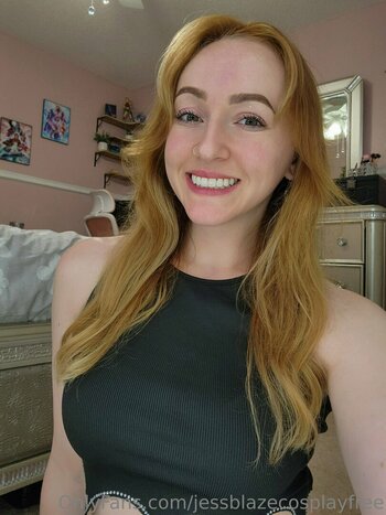 jessblazecosplayfree_0029_350px.jpg
