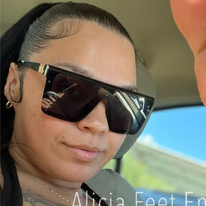 alicia-feet-empire_0006.jpg